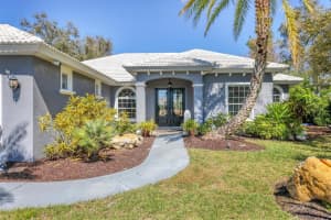 1138 HOOVER STREET, NOKOMIS, FL 34275 - MLS#MFRA4659065
