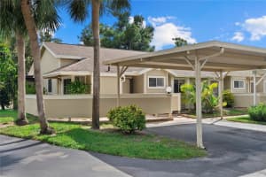3001 Seawind Cir #10c, VENICE