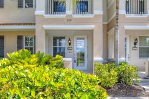 3760 82ND AVENUE CIRCLE, SARASOTA, FL 34243 - MLS#MFRA4659085