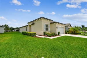 8538 STARLIGHT LOOP, PARRISH, FL 34219 - MLS#MFRA4659111