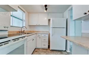 2509 FLAMINGO BOULEVARD, BRADENTON, FL 34207 Sold 09/29/25
