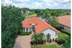 7305 SAINT GEORGES WAY, UNIVERSITY PARK, FL 34201 Sold 10/24/25