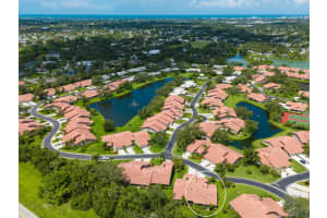 4004 WILSHIRE CIRCLE, SARASOTA, FL 34238 - MLS#MFRA4659133