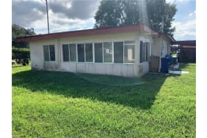 2201 CROTON COURT, LEHIGH ACRES, FL 33936 - MLS#MFRA4659149