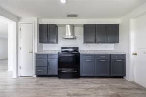 2526 IVANHOE STREET, PORT CHARLOTTE, FL 33952 Sold 08/29/25