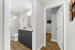 3564 65TH AVENUE CIRCLE, SARASOTA, FL 34243 - MLS#MFRA4659171