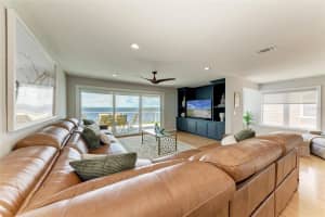 25 TIDY ISLAND BOULEVARD, BRADENTON, FL 34210 - MLS#MFRA4659199