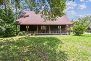 1611 WAGONWHEEL ROAD, WIMAUMA, FL 33598 Sold 09/06/25