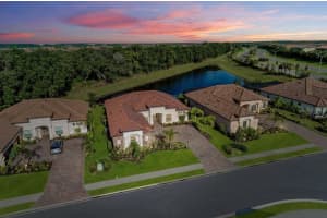 13819 SWIFTWATER WAY, BRADENTON, FL 34211 - MLS#MFRA4659282