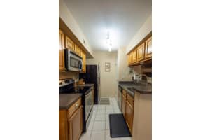9100 DR MARTIN LUTHER KING JR STREET, ST PETERSBURG, FL 33702 - MLS#MFRA4659317