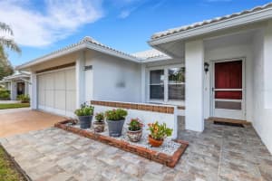 3995 LAKEWOOD AVENUE, BRADENTON, FL 34208 - MLS#MFRA4659324