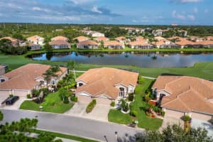 9492 Forest Hills Cir, SARASOTA