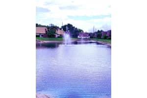 15314 POND WOODS DRIVE, TAMPA, FL 33618 - MLS#MFRA4659358