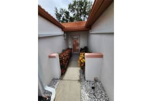 4121 VALLARTA COURT, SARASOTA, FL 34233 - MLS#MFRA4659390