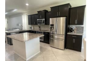 5225 FALLEN LEAF DRIVE, RIVERVIEW, FL 33578 - MLS#MFRA4659403
