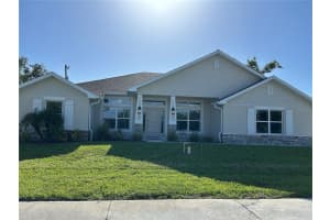 25 Stanford Rd, VENICE