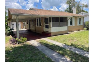 1512 Holly Rd, LAKELAND