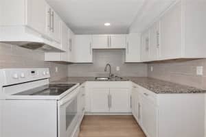 405 BARLOW AVENUE, SARASOTA, FL 34232 Sold 10/10/25