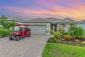 10109 Beachwalk Dr, ENGLEWOOD