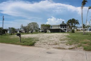 10315 CORTEZ ROAD, BRADENTON, FL 34210 - MLS#MFRA4659511