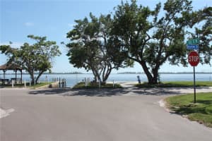 10315 CORTEZ ROAD, BRADENTON, FL 34210 - MLS#MFRA4659511