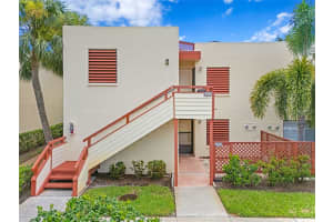 530 Spring Lakes Blvd, BRADENTON
