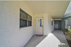 5790 MIDNIGHT PASS ROAD, SARASOTA, FL 34242 - MLS#MFRA4659523