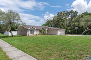 1315 LEEWARD AVENUE, SPRING HILL, FL 34606 Sold 11/14/25