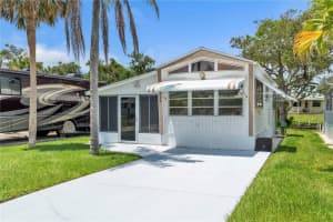 129 BROOKSHIRE DRIVE, NOKOMIS, FL 34275 - MLS#MFRA4659579