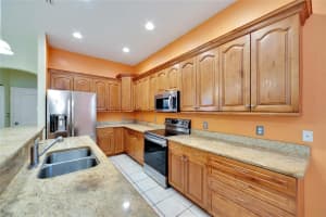 1330 16TH STREET, SARASOTA, FL 34236 Sold 08/29/25