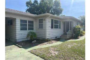 2415 PELICAN DRIVE, SARASOTA, FL 34237 - MLS#MFRA4659633