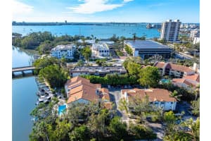 858 Hudson Ave #858, SARASOTA