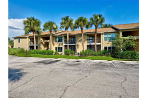 4008 Crockers Lake Blvd #22, SARASOTA