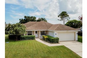 625 Powder Horn Row, LAKELAND