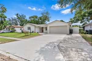 107 VALLEY CIRCLE, BRANDON, FL 33510 - MLS#MFRA4659725