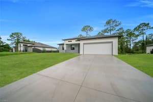 224 LOMAX AVENUE, LEHIGH ACRES, FL 33974 - MLS#MFRA4659729