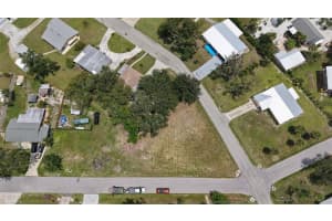 513 PINE ROAD, NOKOMIS, FL 34275 - MLS#MFRA4659752