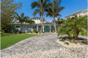 401 SHORE DRIVE, ANNA MARIA, FL 34216 - MLS#MFRA4659757