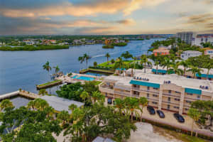 5961 MIDNIGHT PASS ROAD, SARASOTA, FL 34242 - MLS#MFRA4659759