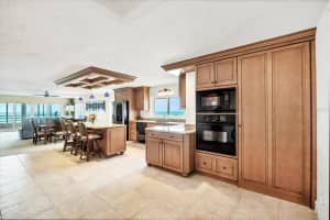550 FLAMINGO DRIVE, VENICE, FL 34285 - MLS#MFRA4659763