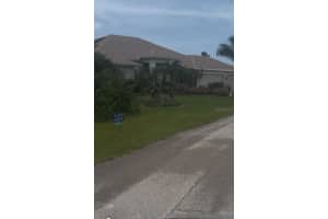 10039 DUQUESNE STREET, PORT CHARLOTTE, FL 33981 - MLS#MFRA4659780