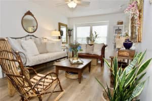 7329 BLACK WALNUT WAY, LAKEWOOD RANCH, FL 34202 - MLS#MFRA4659823