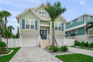 212 70TH STREET, HOLMES BEACH, FL 34217 Sold 08/27/25