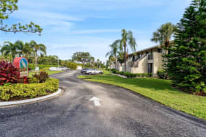 4406 WEYBRIDGE #93, SARASOTA, FL 34235 - MLS#MFRA4659861
