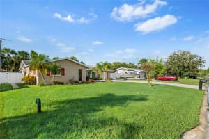 2410 BRITANNIA ROAD, SARASOTA, FL 34231 - MLS#MFRA4659887