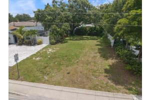 S TUTTLE AVE, SARASOTA, FL 34237 - MLS#MFRA4659899