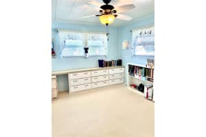 132 PARK DRIVE, VENICE, FL 34285 - MLS#MFRA4659903