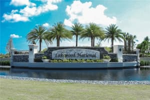 17006 Vardon Ter #305, BRADENTON