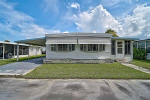 2243 PALAZZA DRIVE, SARASOTA, FL 34238 - MLS#MFRA4659941