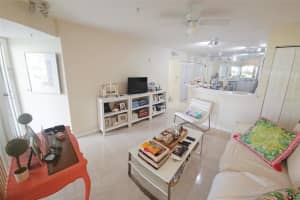 850 TAMIAMI TRAIL, SARASOTA, FL 34236 - MLS#MFRA4659953
